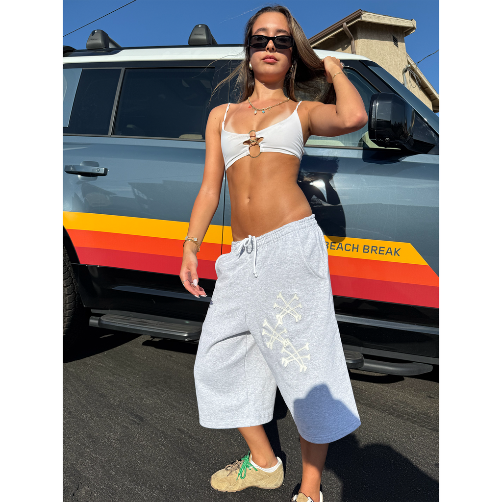 BONES WHITE ON GREY CAPRI SHORTS